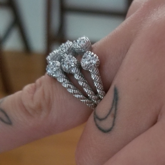 Judith Ripka sterling silver ring - Picture 7 of 8